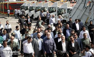 آیین رونمایی از بسته توسعه ماشین آلات تخصصی حوزه خدمات شهری 13