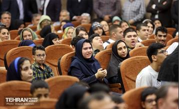 آیین بازگشایی مدارس استثنائی و بهره برداری از ناوگان سرویس این مدارس 42