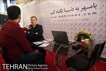 بازدید مهندس عبدالهی از نمایشگاه رسانه های دیجیتال انقلاب اسلامی  12