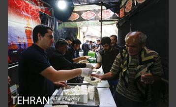 مراسم عزاداری تاسوعای حسینی در بازار تهران 9