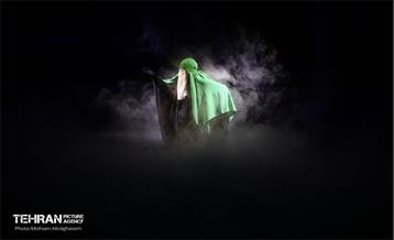 نمایش آئینی مذهبی «در انتظار...» 3