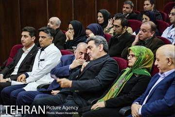 آیین کاشت درخت در بیمارستان شریعتی توسط شهردار تهران 20