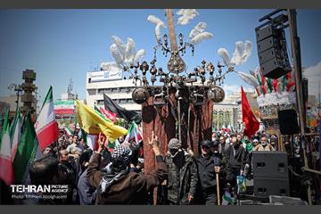 اجتماع مردمی در اربعین رهبر شهید انقلاب - 2 41