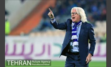 دیدار تیم‌های فوتبال استقلال - پدیده مشهد 17