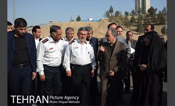 بازدید دکتر نجفی از مانور نیروهای آتش نشانی 18