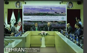 تفاهم نامه همکاری میان شهرداری تهران و شهرداری مونترال 17