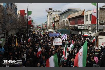 حضور و سخنرانی دکتر علیرضا زاکانی در اجتماع مردم زنجان در مراسم راهپیمایی ۲۲ بهمن 19