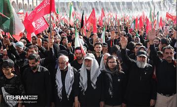 اقامه نماز بر پیکر آقای شهید ایران - 1 55