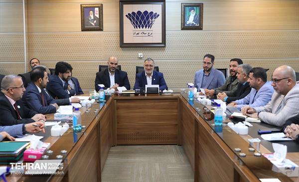 دیدار هیئت عراقی با شهردار تهران