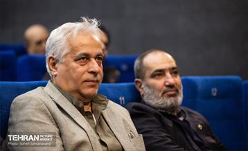 عصر شعر «به‌نام مادر» 17