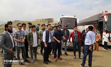 بازدید دانشجویان خارجی دانشگاه‌های پایتخت از جاذبه‌های گردشگری منطقه۲۲ 20