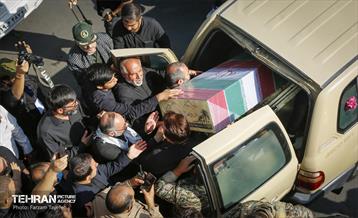 مراسم تشییع و خاکسپاری لاله های زهرایی در منطقه 5