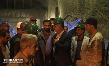 بازدید از دو ایستگاه مهم مترو 26