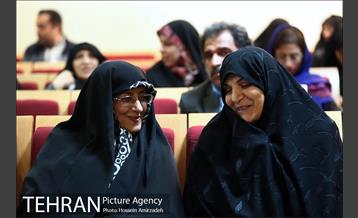 مراسم چهارمین سالگرد درگذشت دکتر صادق آئینه وند 1