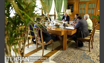 دیدار شهردار تهران با رییس باغ موزه انقلاب و دفاع مقدس 16
