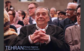 "کرنش به حافظ" در موزه هنرهای دینی امام علی 32