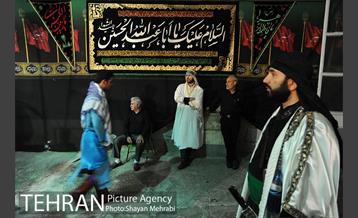 تعزیه خوانی در تکیه دو شهید دولت آباد 37