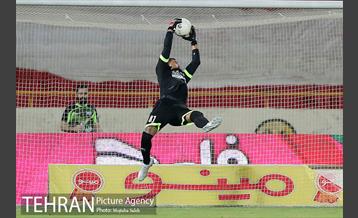 دیدار تیم های فوتبال پرسپولیس و تراکتور تبریز 14