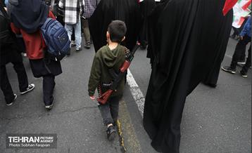 راهپیمایی ۱۳ آبان 27