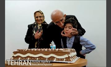 بیستمین "تولد ماه"  استاد غلامحسین امیرخانی 23