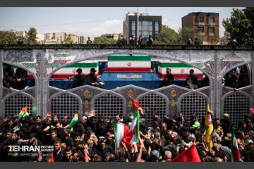 تشییع پیکر آقای شهید ایران