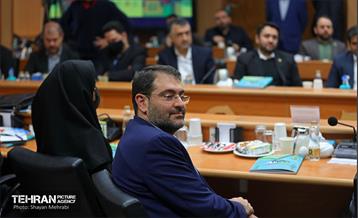 آیین اختتامیه چهاردمین جشنواره پژوهش و نوآوری در مدیریت شهری 25