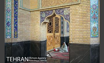 اقامه نماز عید فطر در مسجد امام حسین(ع) 7