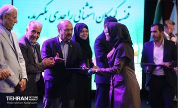 تجلیل از معلمان دانش‌آموزان با نیازهای ویژه شهر تهران 7