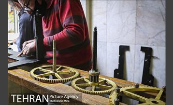 مرمت ساعت قاجارى 13