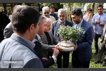 آیین نام گذاری میدان دانشگاه علوم تحقیقات به نام دانشمند هسته ای شهید محمدمهدی طهرانچی 5