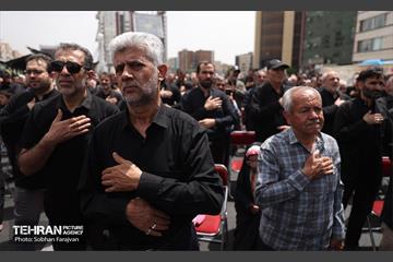 اجتماع صادقیون در فلکه دوم صادقیه 13