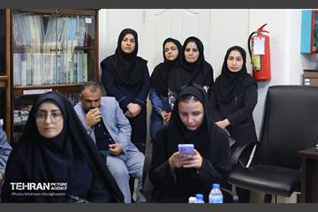 بازدید اعضای کمیته قرارگاه اجتماعی از همراه سرای پناه و پویا شهر منطقه 7 5