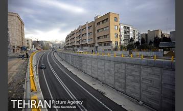 زیرگذر استاد معین قبل از افتتاح 35