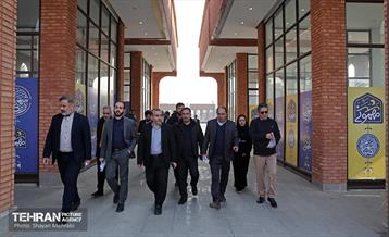 بازدید مدیرکل حوزه شهردار تهران از باغ راه حضرت زهرا(س) 48