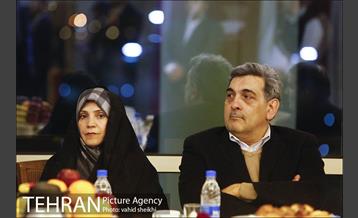 نشست صمیمانه خانواده های شهدای آتش نشان حادثه ساختمان پلاسکو با شهردار تهران 16