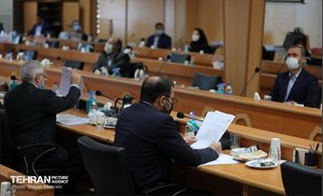 اولین جلسه کمسیون ماده ۵ با حضور شهردار تهران 7