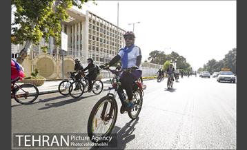 تور دوچرخه سواری خانوادگی منطقه 11 14