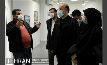 بازدید شهردار منطقه شش از نمایشگاه تهران از منظر هنرمندان 5