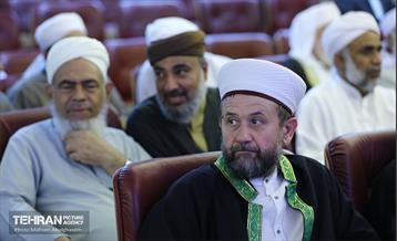 نشست شهردار تهران و اعضای سی و هشتمین دوره کنفرانس بین‌المللی وحدت اسلامی 26