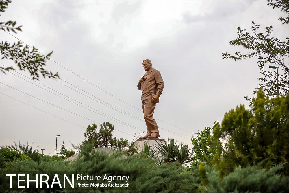 رونمایی از تندیس سردار شهید حاج قاسم سلیمانی 23