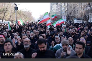 اجتماع مردم تهران در پی شهادت رهبر انقلاب - 1 18