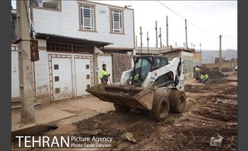 فعالیت شهرداری تهران در منطقه پل دختر 11