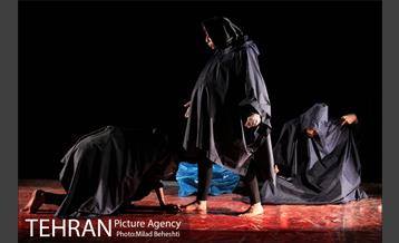 نمایش سین گاف در قالب 4