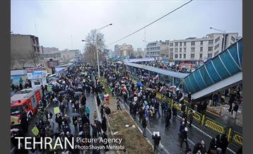 راهپیمایی یوم الله 22 بهمن 5