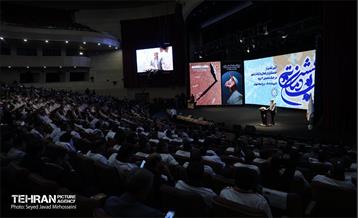 آیین تقدیر از خدمتگزاران بهشت 40