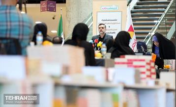 نشست خبری مشترک سخنگوی شهرداری تهران و مدیرعامل باغ کتاب تهران 38