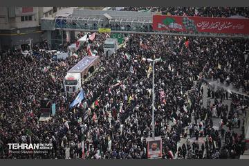 تشییع شهدای اقتدار ملی در تهران - 4 62