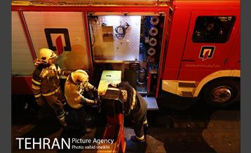 آتش سوزی گسترده در خیابان امیرکبیر 17