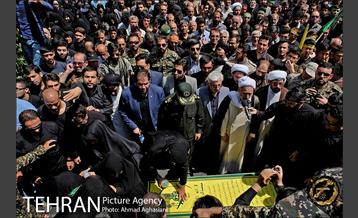 تشییع پیکر ۳تن از شهدای مدافع حرم 25