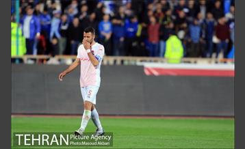 دیدار تیم‌های فوتبال استقلال تهران - نساجی مازندران 24